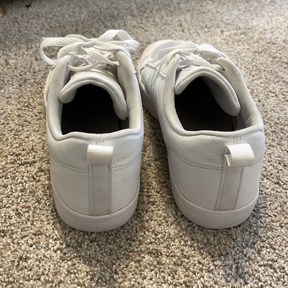 ADIDAS white sneakers - Picture 5 of 8
